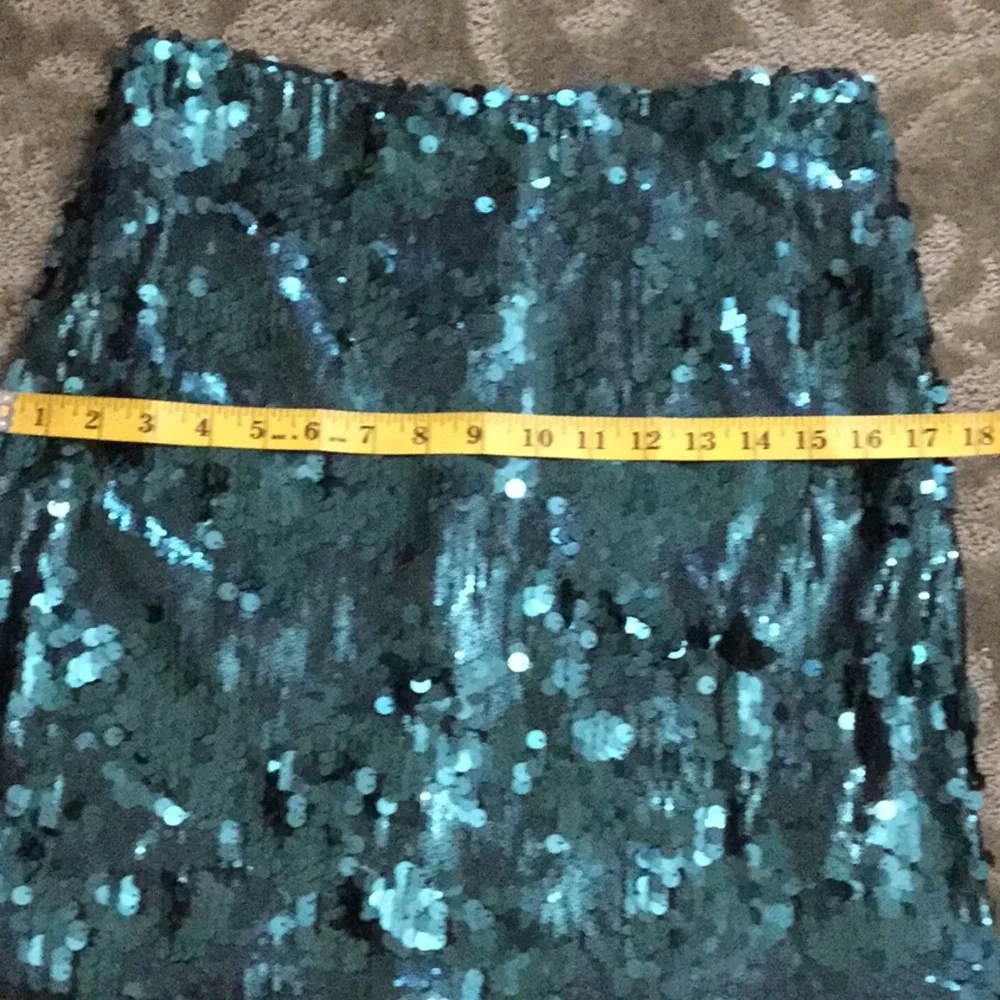 Sequin mini skirt - Picture 7 of 8